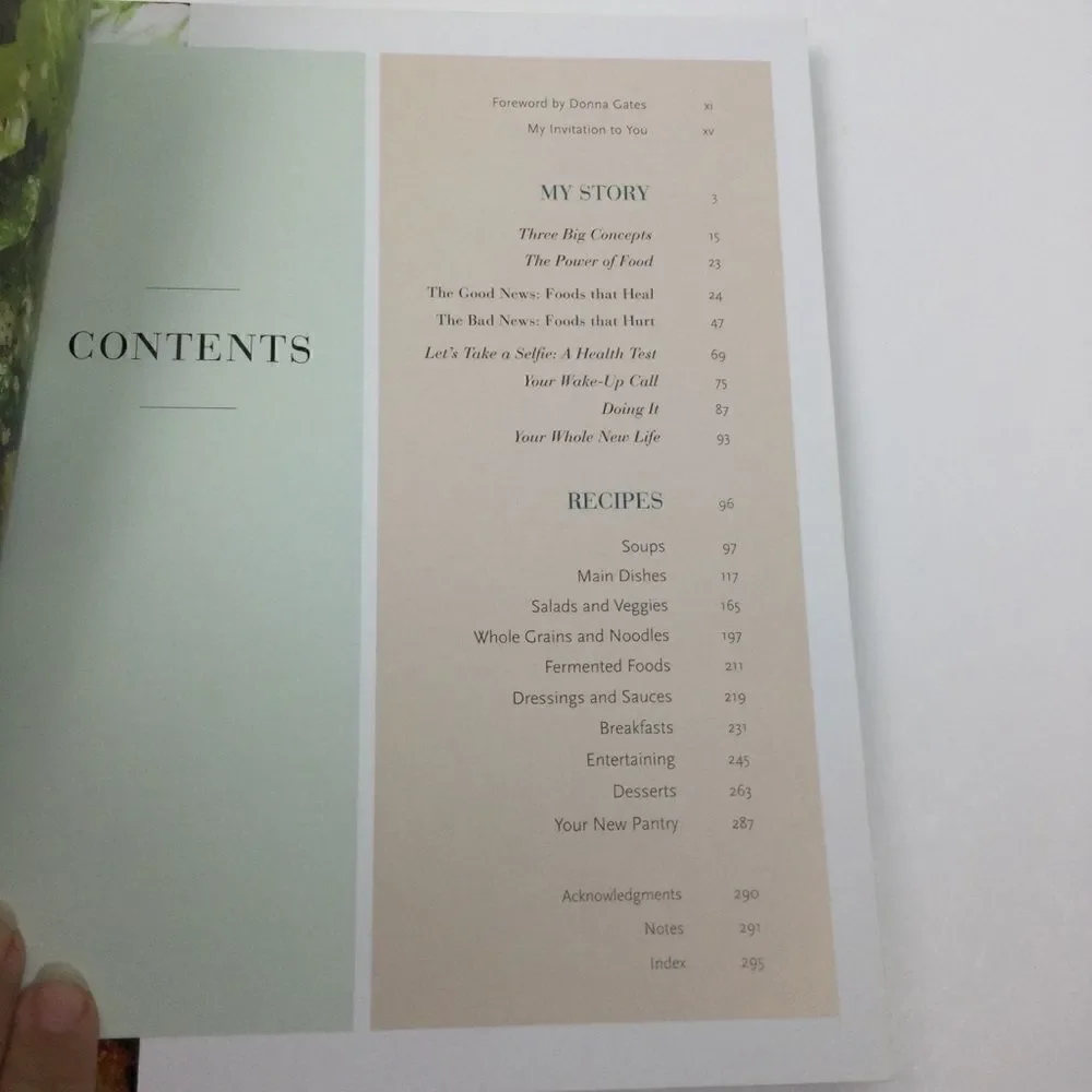 Cookbook, Whole New You Cookbook by Tia Mowry‎